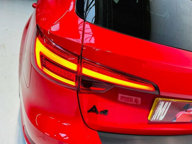 Audi A4 Avant Sport Black #14