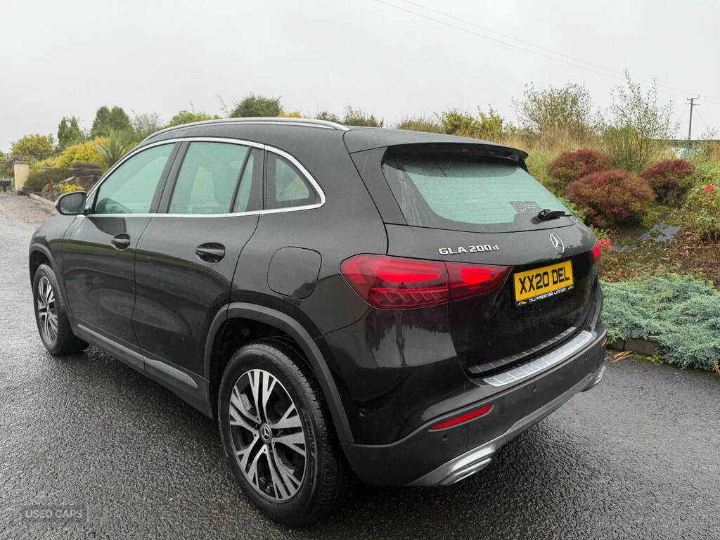 Mercedes-Benz GLA Class Gla 200D Sport Executive XX20DEL Black #6