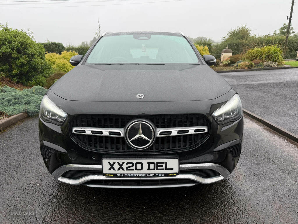 Mercedes-Benz GLA Class Gla 200D Sport Executive XX20DEL Black #4