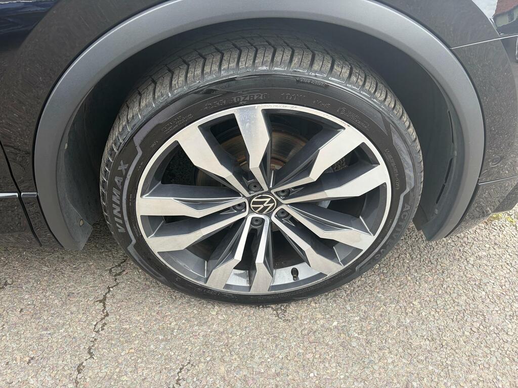 Volkswagen Tiguan 1.5 Tsi Evo R-line Tech Suv Dsg Euro 6 Black #2