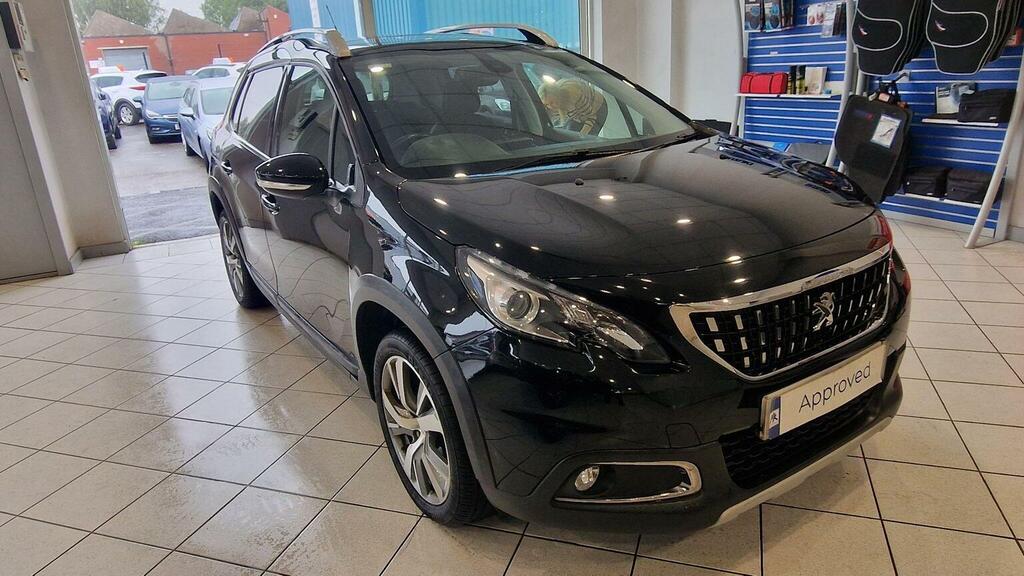 Peugeot 2008 Suv 1.2 Puretech Allure Premium Euro 6 Ss Black