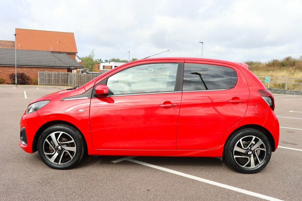 Peugeot 108 1.2L Allure Red #6