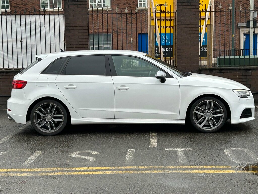 Audi S3 2L Black Edition Black #9