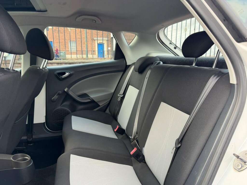 Seat Ibiza Hatchback White #12