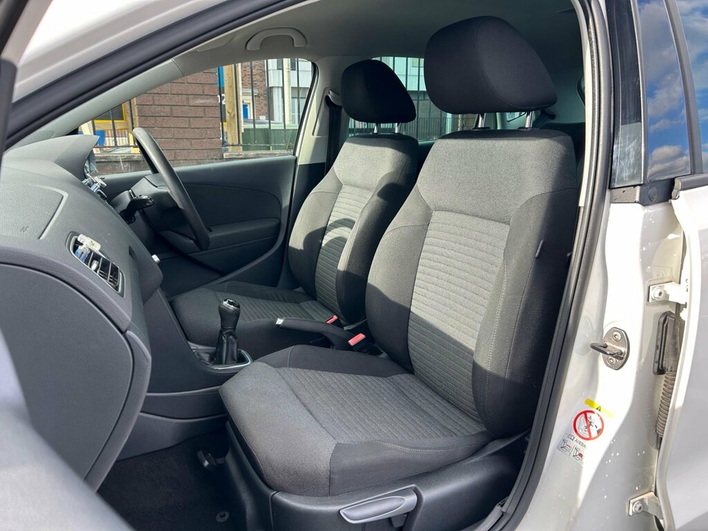 Volkswagen Polo 1.2 S 60 Bhp Red #17