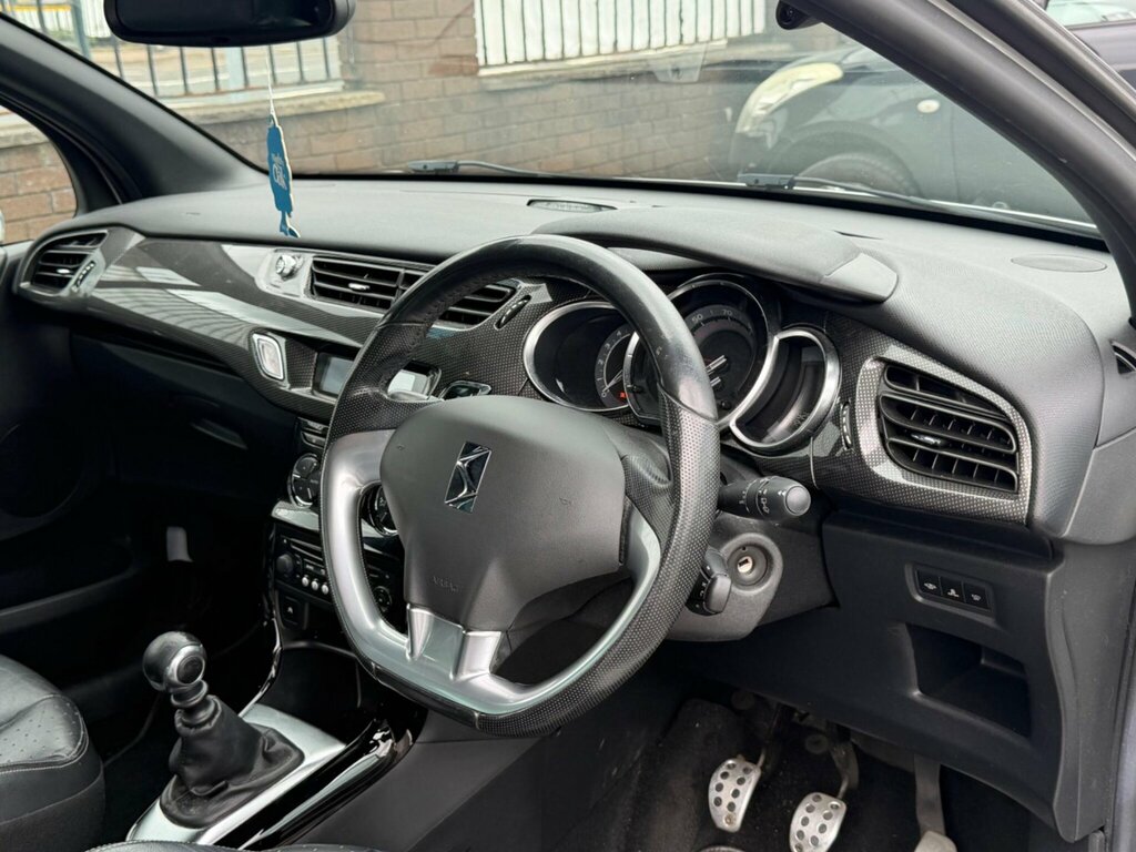 Citroen DS3 1.6 E-hdi Dstyle Plus 90 Bhp Blue #10