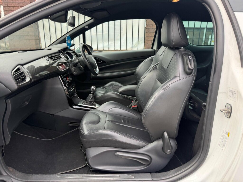 Citroen DS3 1.6 E-hdi Dstyle Plus 90 Bhp Blue #13