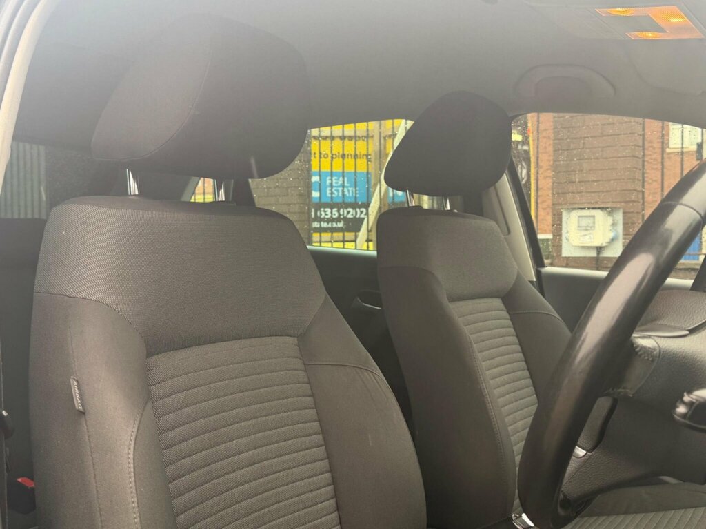 Volkswagen Polo Match Silver #21