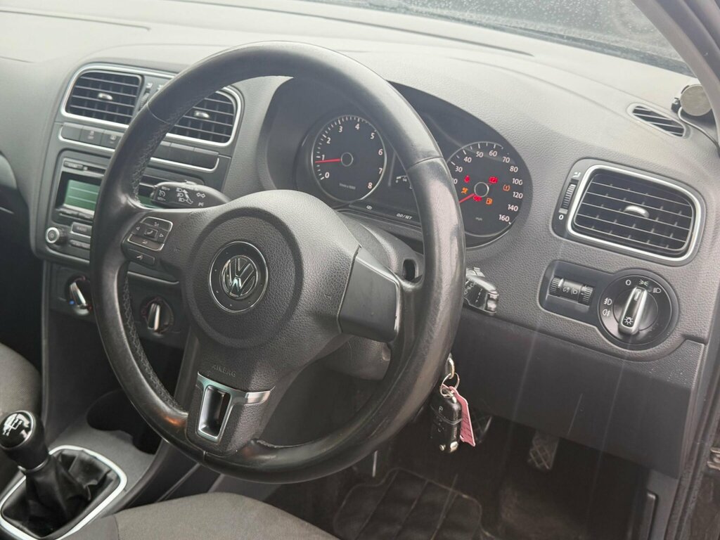 Volkswagen Polo Match Silver #18