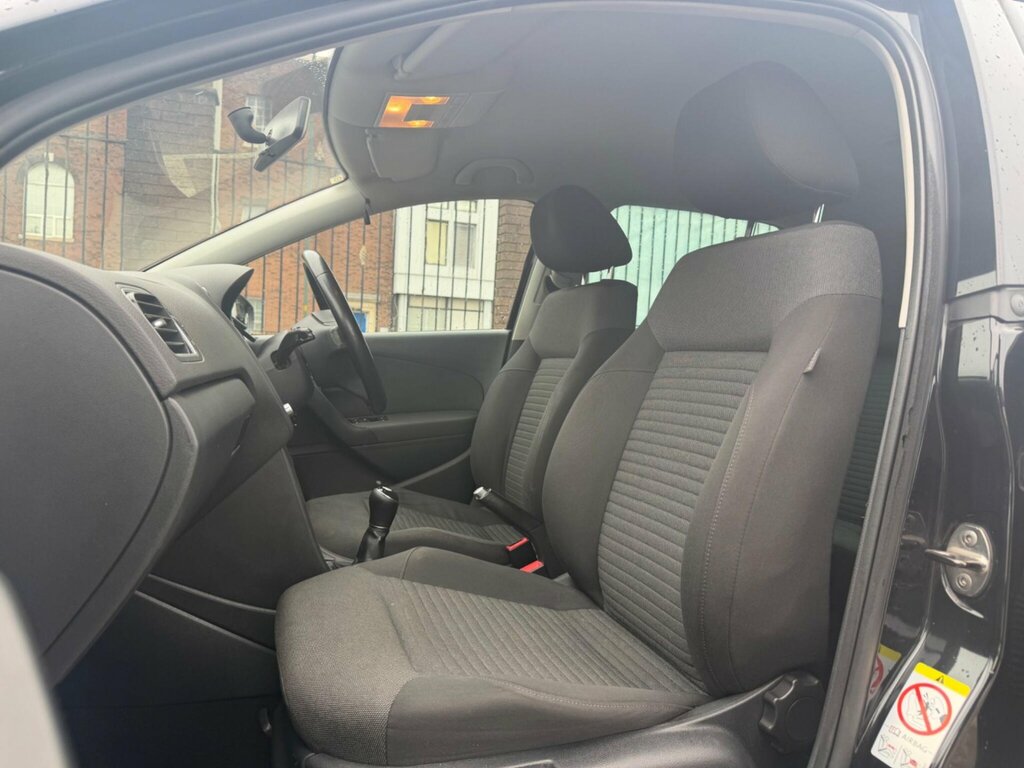 Volkswagen Polo Match Silver #23
