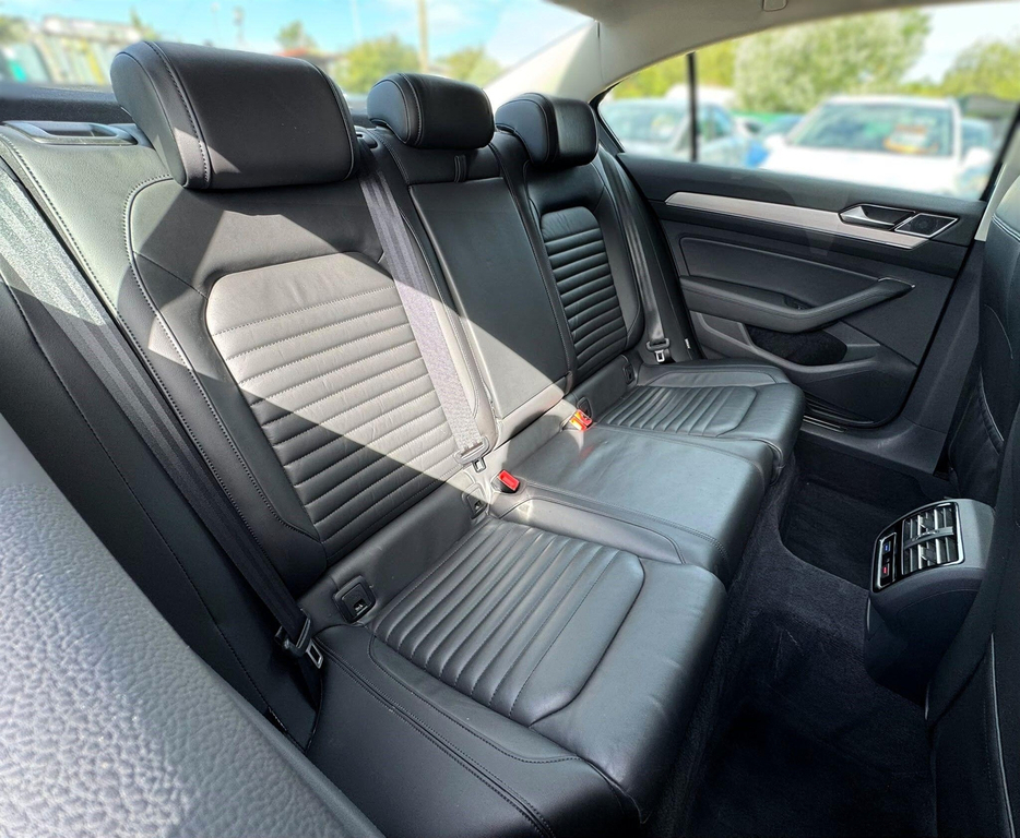 Volkswagen Passat 1.6 Tdi Se White #36
