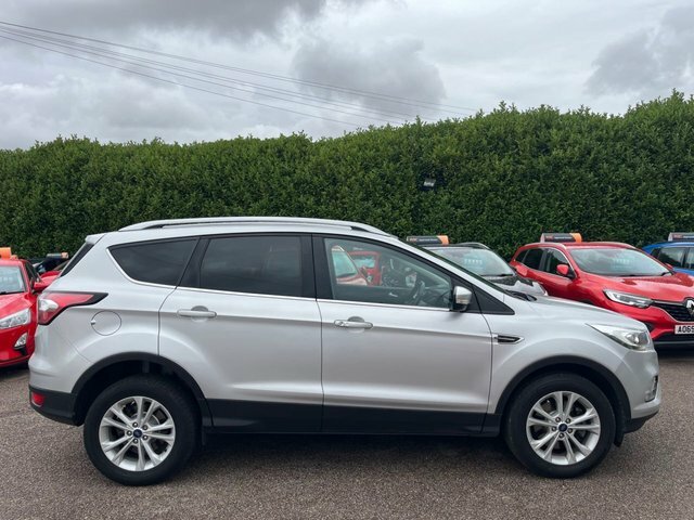 Ford Kuga 2018 1.5 Tdci Titanium Suv Euro Silver #2