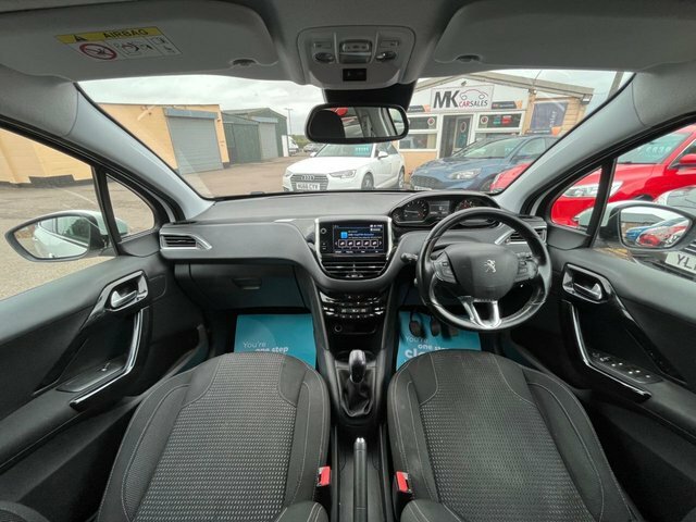 Peugeot 208 Hatchback 1.2 Active #9