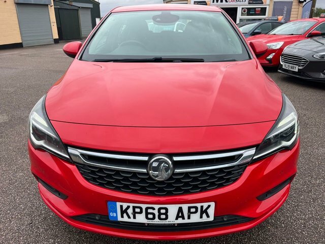 Vauxhall Astra 2018 1.4I Turbo Sri Nav Hatchback Manua Red #4