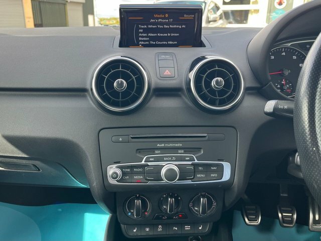 Audi A1 Sportback Tfsi Sport Air Conbluetooth White #13