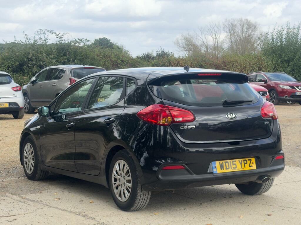 Kia Ceed 1 Black #5