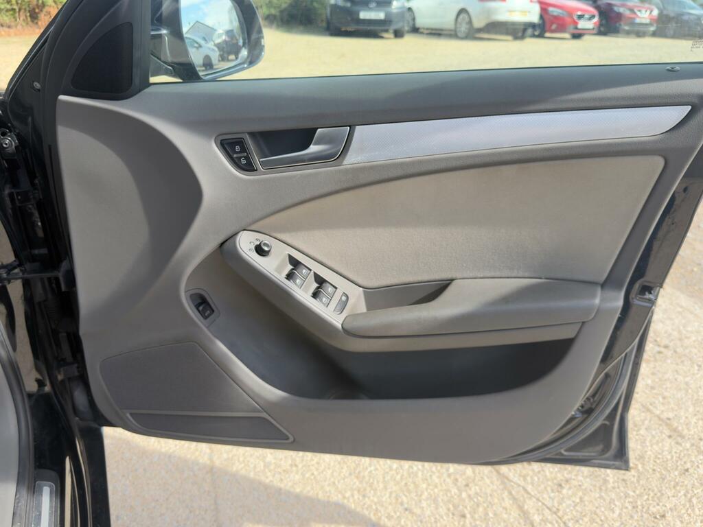 Audi A4 2.0 Tdi Executive S Line Multitronic Euro 4 Silver #19