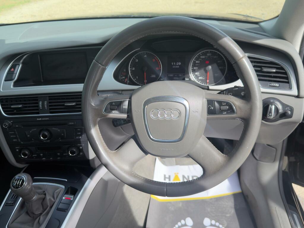 Audi A4 2.0 Tdi Executive S Line Multitronic Euro 4 Silver #16