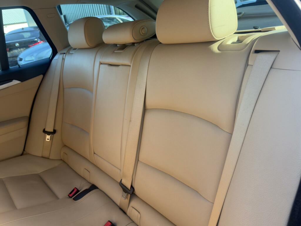 BMW 5 Series Se Blue #35