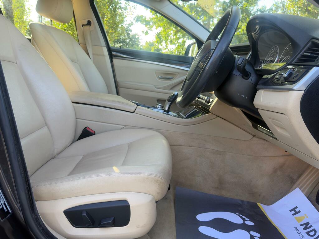 BMW 5 Series Se Blue #10