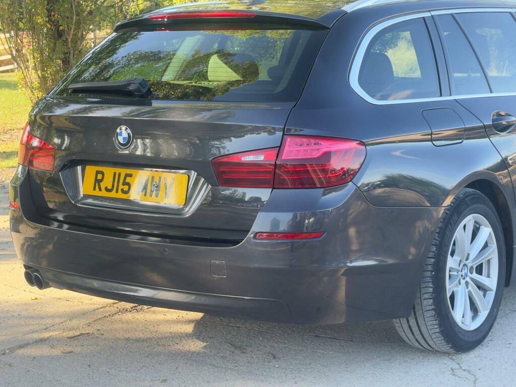BMW 5 Series Se Blue #29
