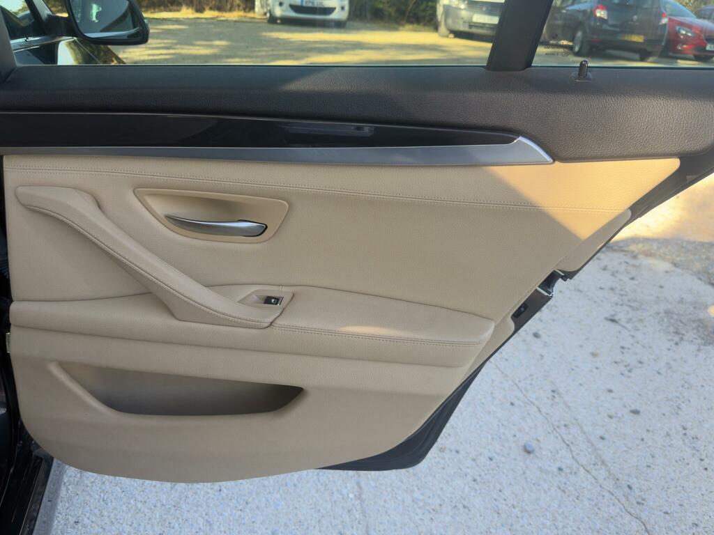 BMW 5 Series Se Blue #21