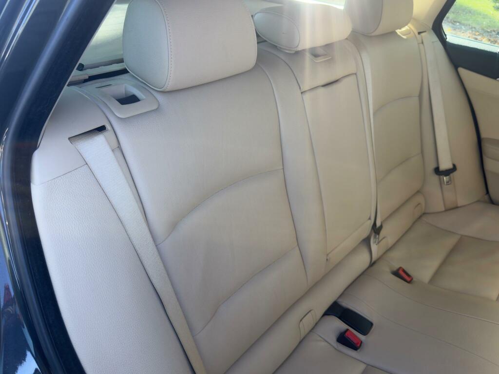BMW 5 Series Se Blue #22