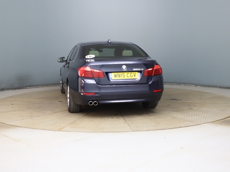 BMW 5 Series Saloon 2.0 Grey #4
