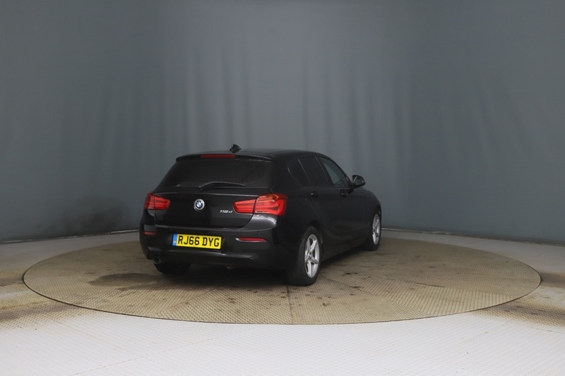 BMW 1 Series 116D Ed Plus Black #5