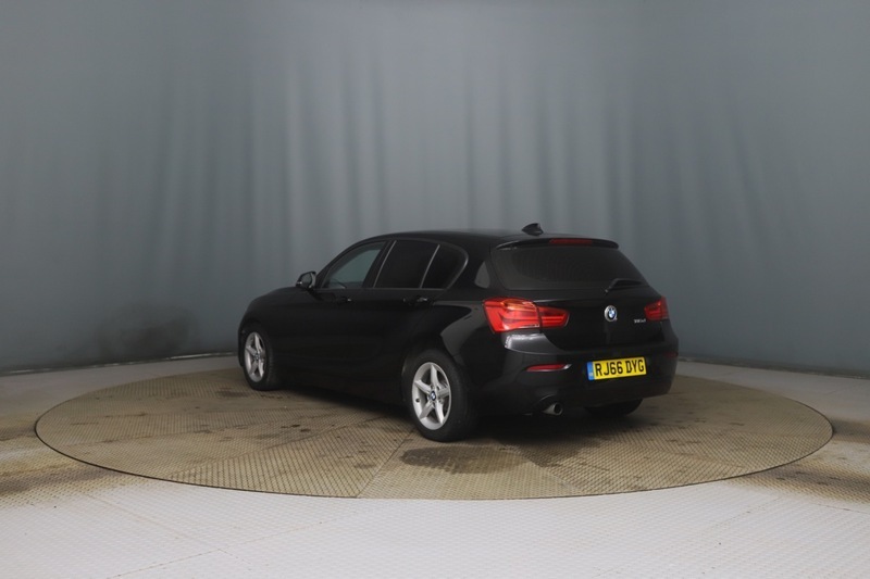 BMW 1 Series 116D Ed Plus Black #4