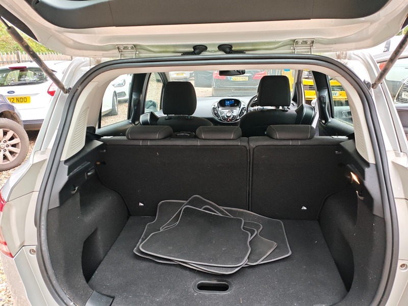 Ford B-Max 1.0T Ecoboost Zetec Mpv White #22