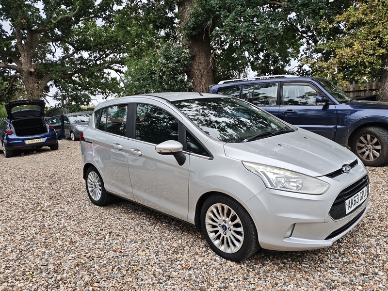 Ford B-Max Titanium Silver #4