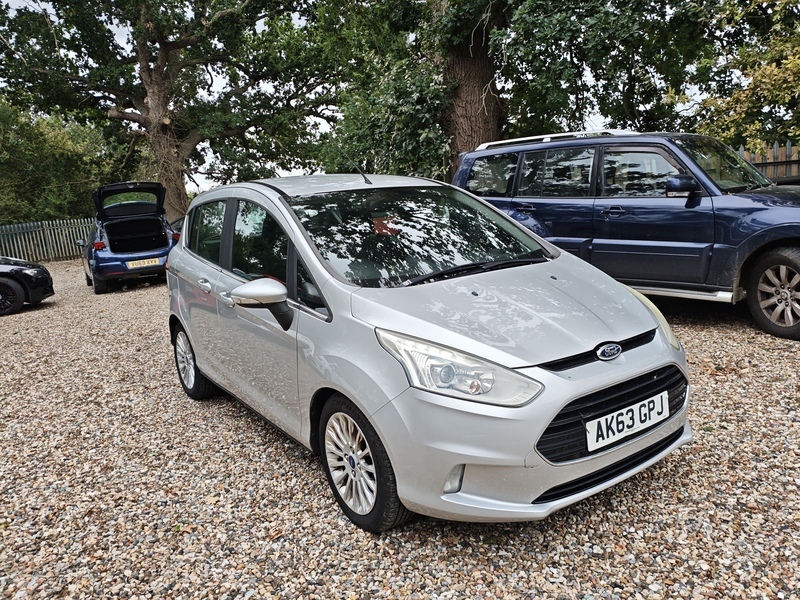 Ford B-Max Titanium Silver #5