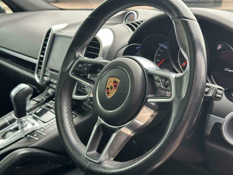 Porsche Cayenne Cayenne D Platinum Edition V6 Tiptronic S A Black #20