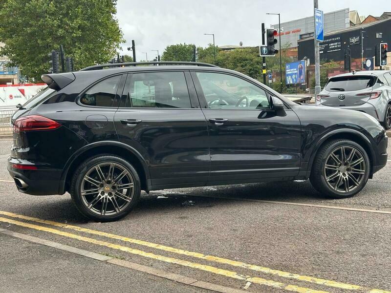 Porsche Cayenne Cayenne D Platinum Edition V6 Tiptronic S A Black #40
