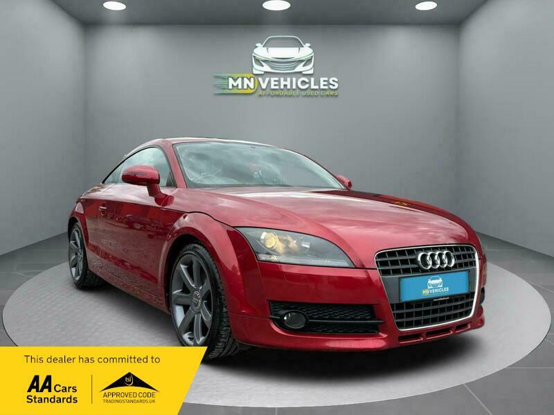 Audi TT Tfsi Red