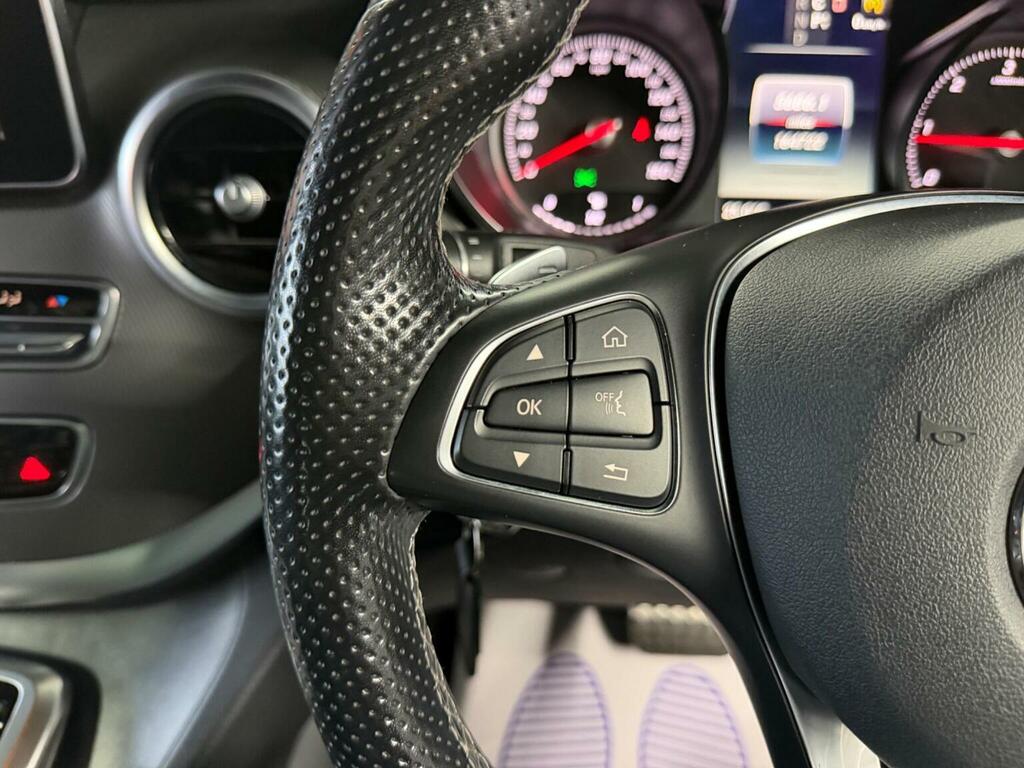 Mercedes-Benz V Class Automatic Black #19