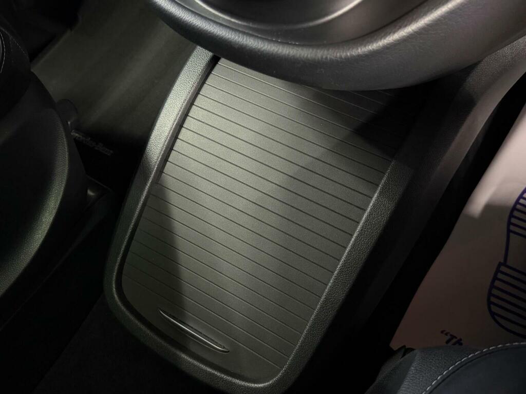 Mercedes-Benz V Class Automatic Black #27