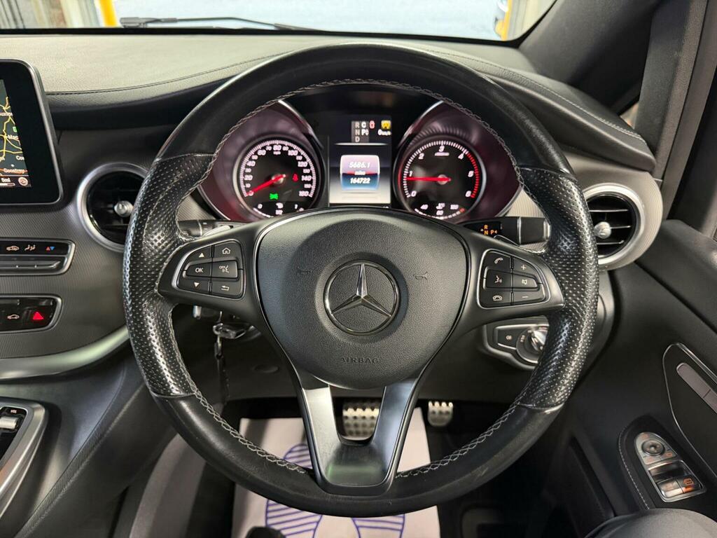 Mercedes-Benz V Class Automatic Black #16