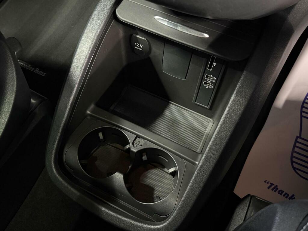 Mercedes-Benz V Class Automatic Black #29