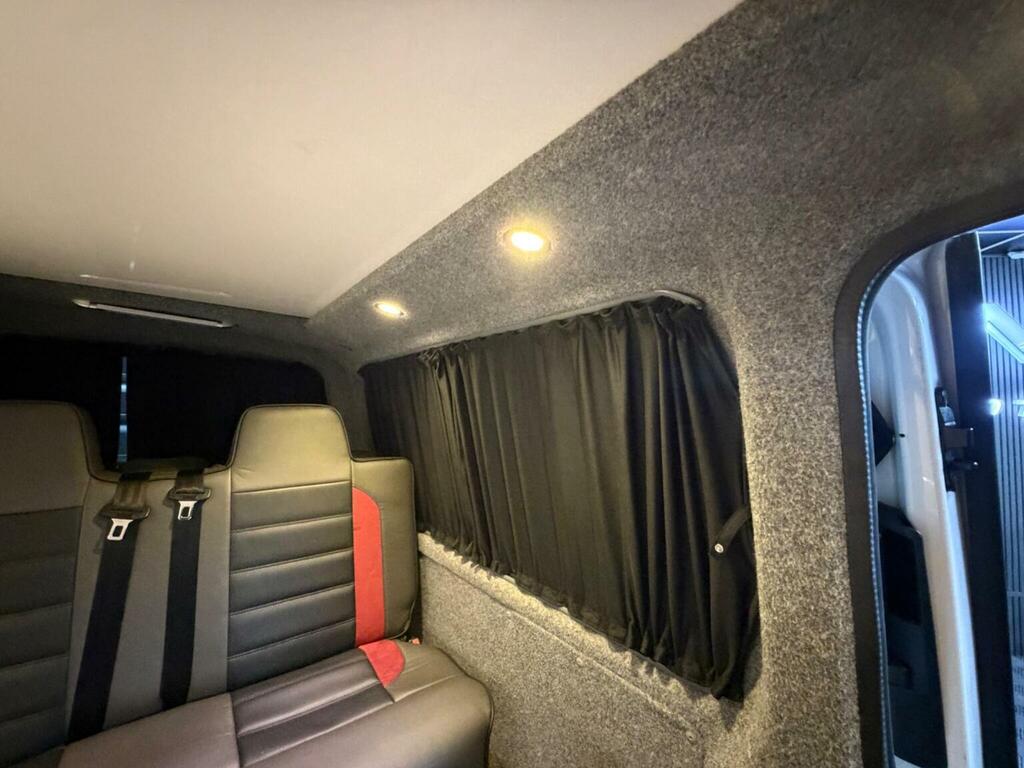 Volkswagen Transporter Combi Van 2.0 Tdi T32 Bluemotion Tech Highline Cre Red #13