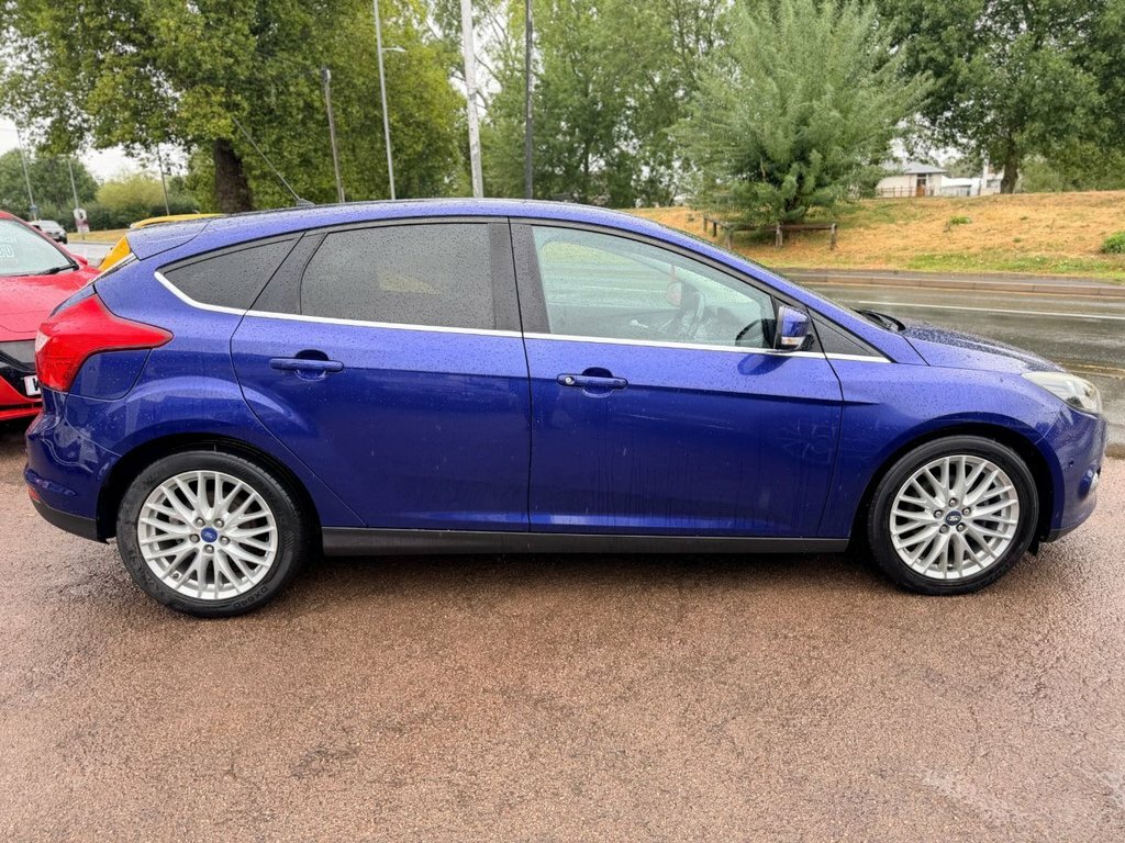 Ford Focus 1L Zetec FJ64RUA Blue #4