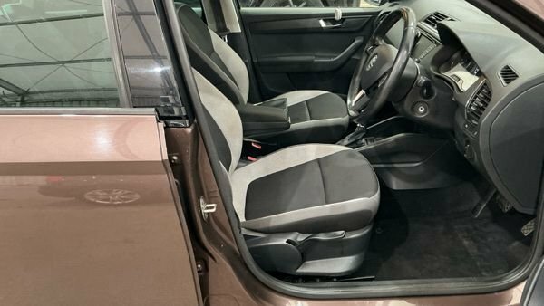 Skoda Fabia 1.2L Se Brown #5