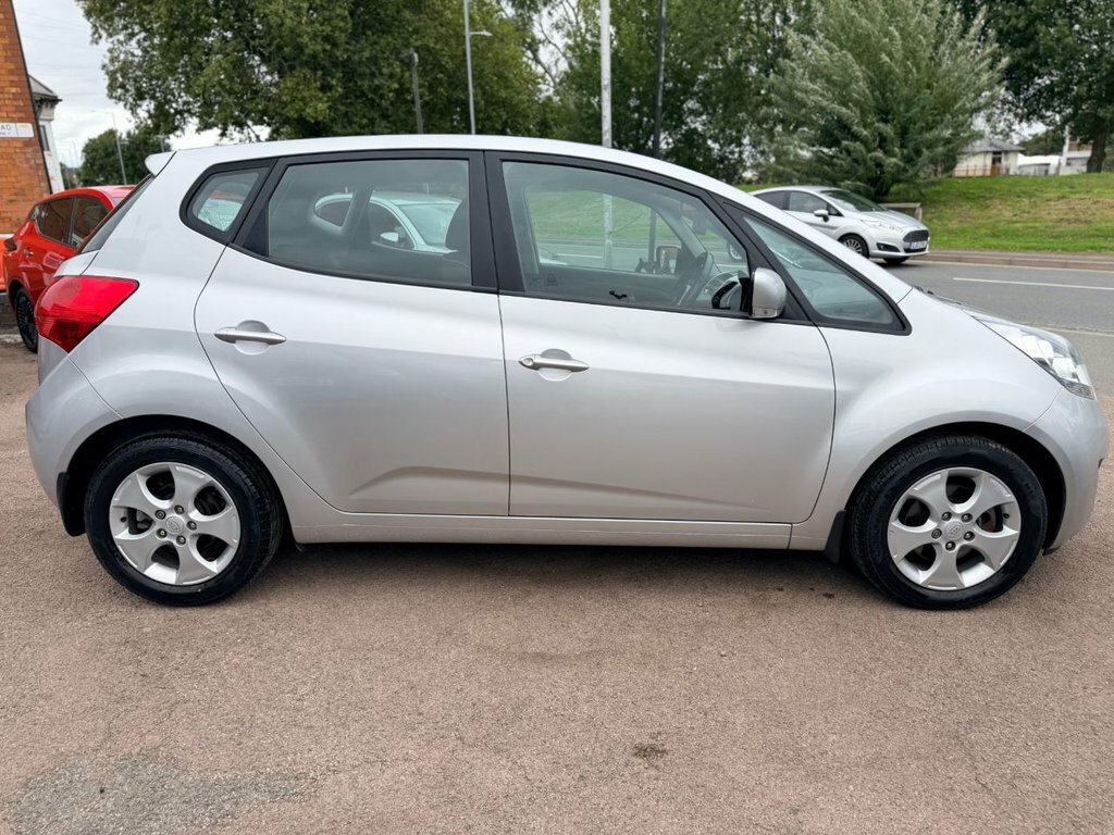 Kia Venga 1.6L 2 Silver #4