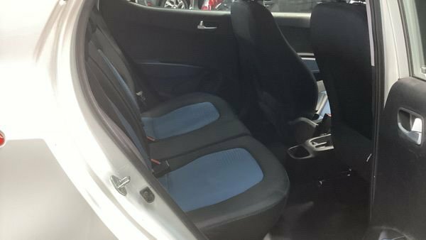 Hyundai I10 1.2L Premium White #3