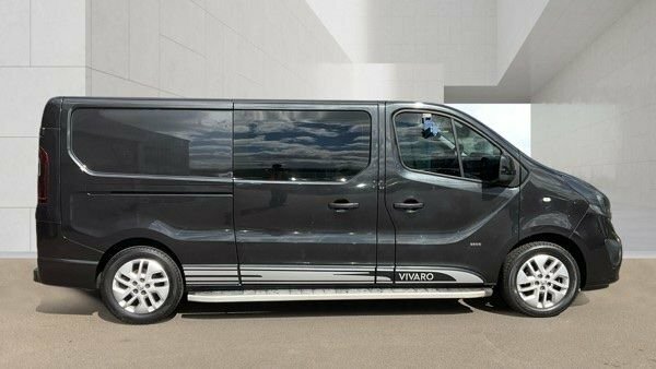 Vauxhall Vivaro 1.6L Limited Edition Nav Black #3