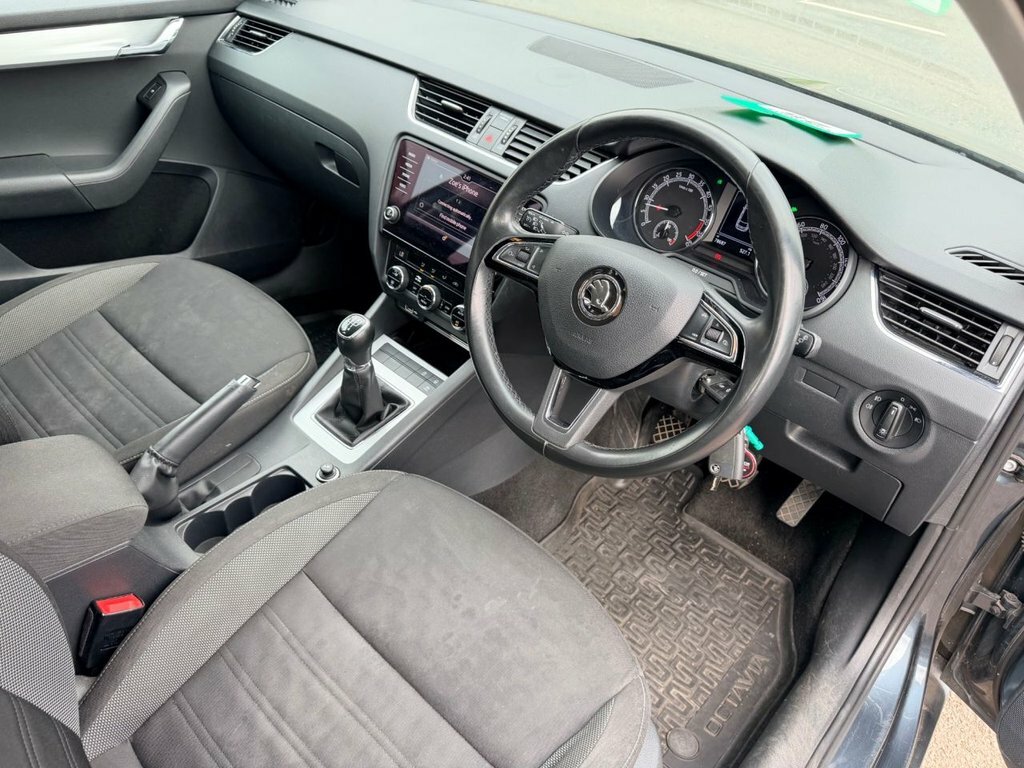 Skoda Octavia 1L Se Grey #5