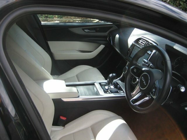 Jaguar XE 2.0 D180 R-dynamic S Saloon Euro 6 Black #2
