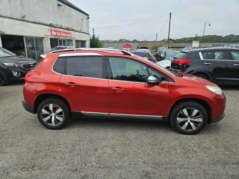 Peugeot 2008 Blue Hdi S Red #3