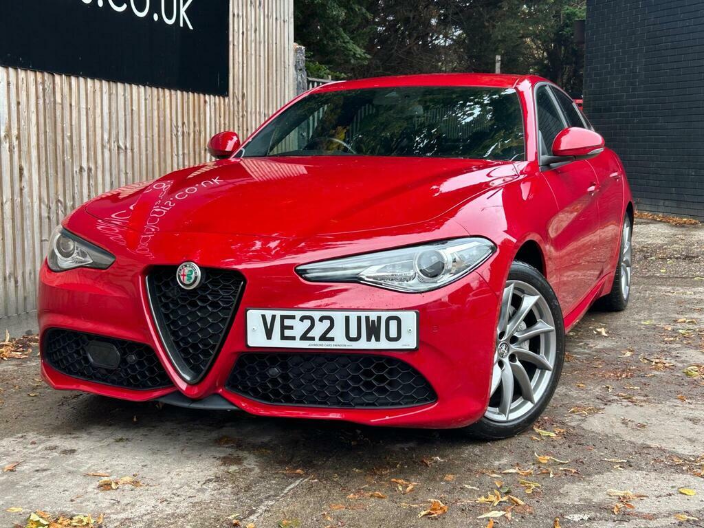 Alfa Romeo Giulia 2.0T Sprint Euro 6 S S Red